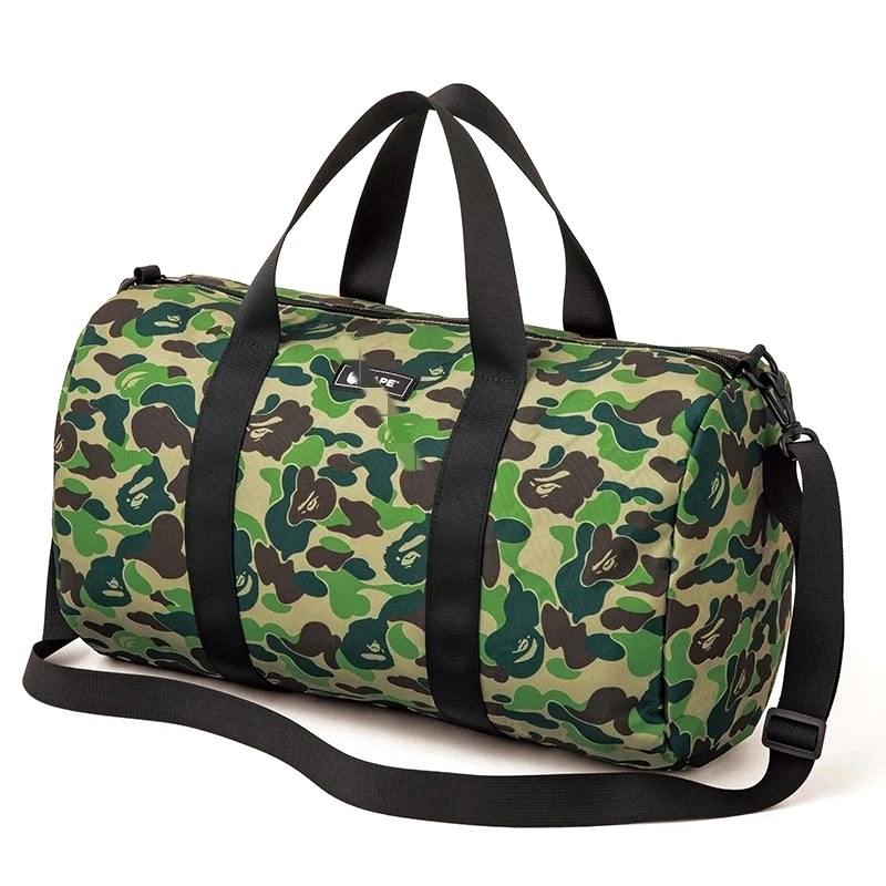 Bape Green Travel Bag on the Bench: A Sub-20L Camo Duffle Measured, Washed and Carried for Two Weeks