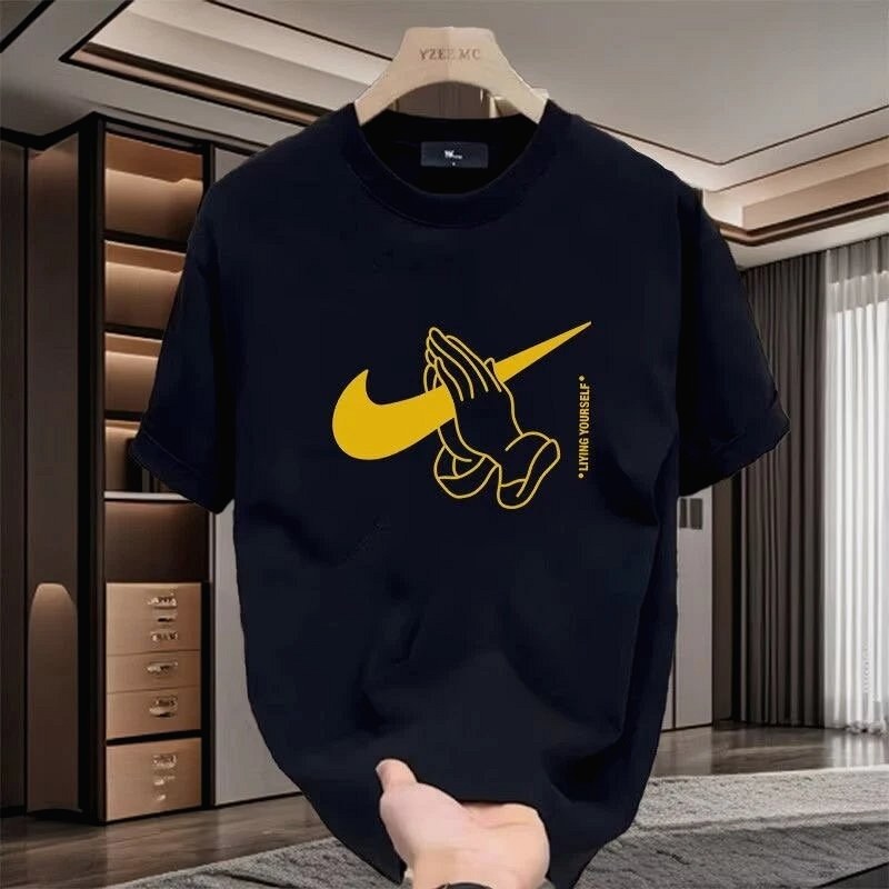 Nike Black Loose-Cut Tee Review: 218 g of Cotton, One Cold Wash and a 1–3 cm Sizing Gamble
